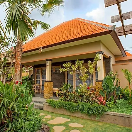 Auma Villa By Prasi